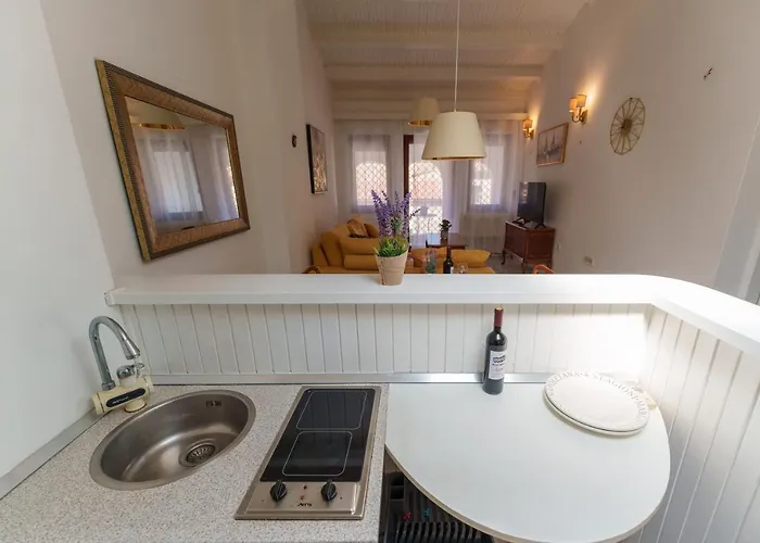 شقة Apt Mia زادار